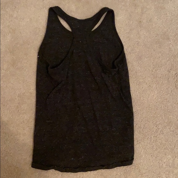 Nike tank top - Picture 2 of 3